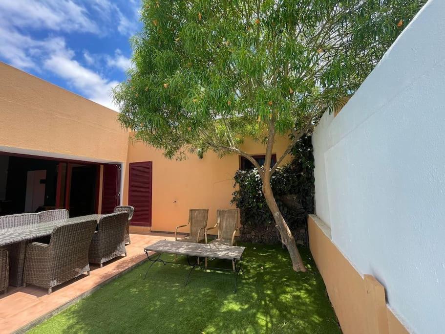 Villa Kazumi Corralejo Exterior photo